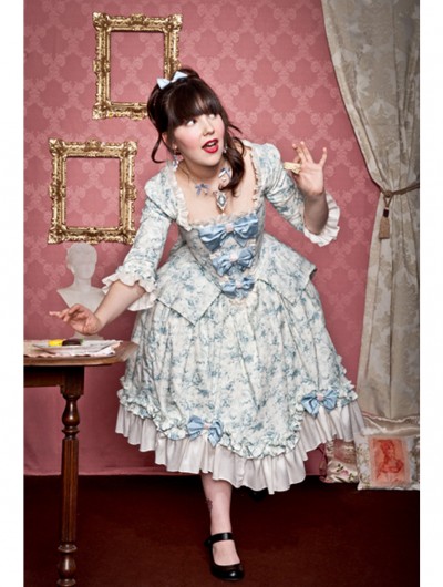 Marie deals antoinette lolita